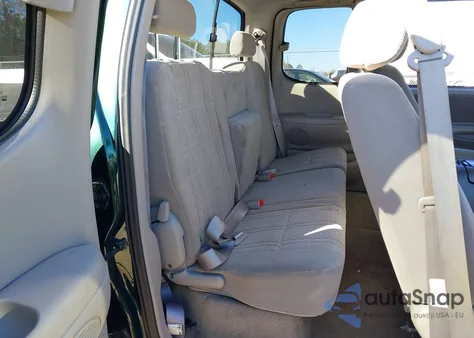 2003 Toyota Tundra Sr5 V8 z USA, uszkodzony, nr VIN 5TBRT34193S435290